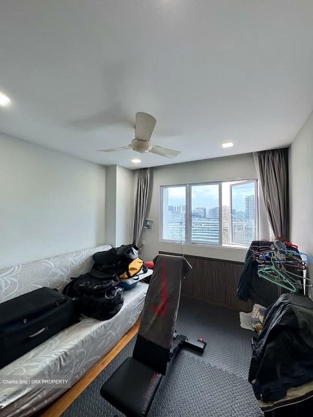 Blk 285D Toh Guan Road (Jurong East), HDB Executive #537030391